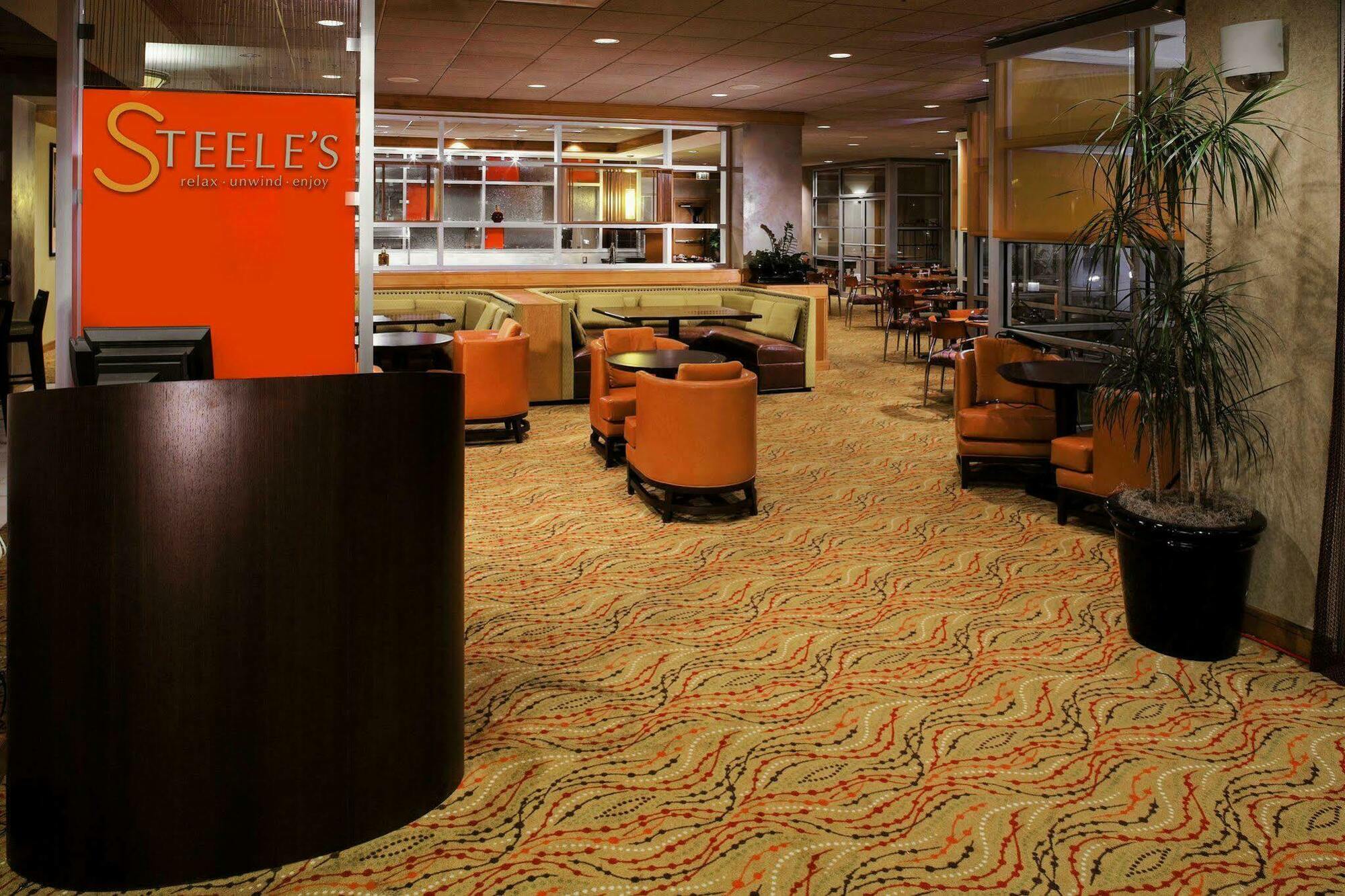 Doubletree Birmingham Perimeter Park Hotel Exterior photo