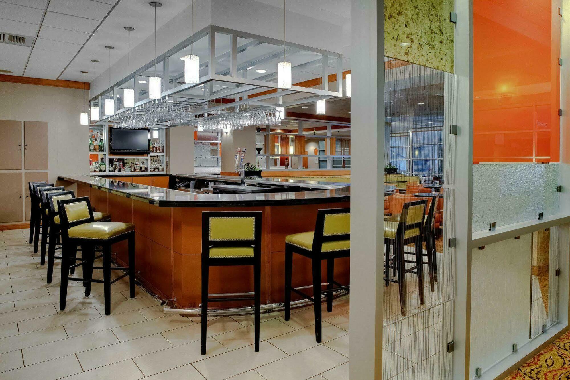 Doubletree Birmingham Perimeter Park Hotel Exterior photo