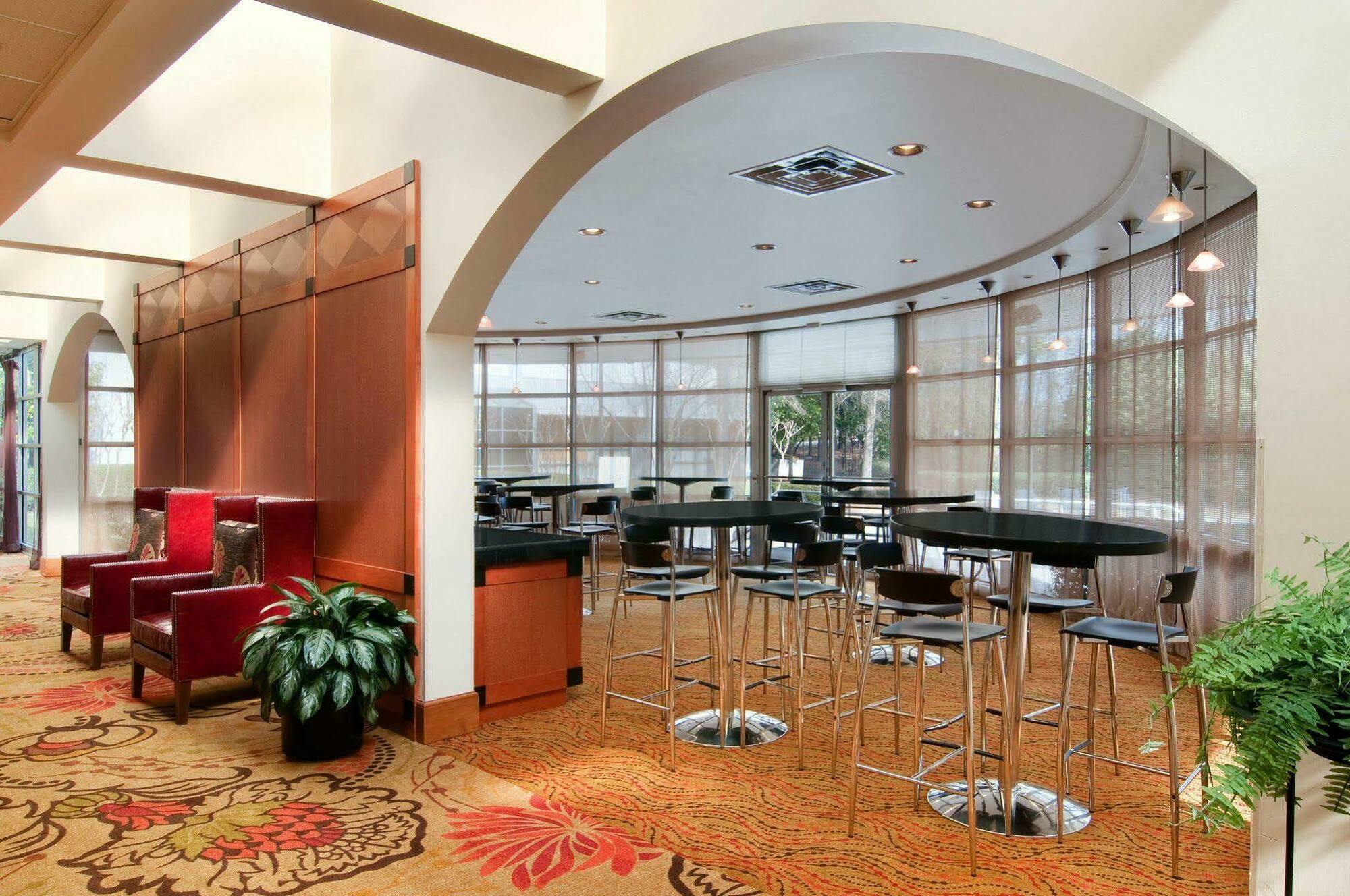Doubletree Birmingham Perimeter Park Hotel Exterior photo